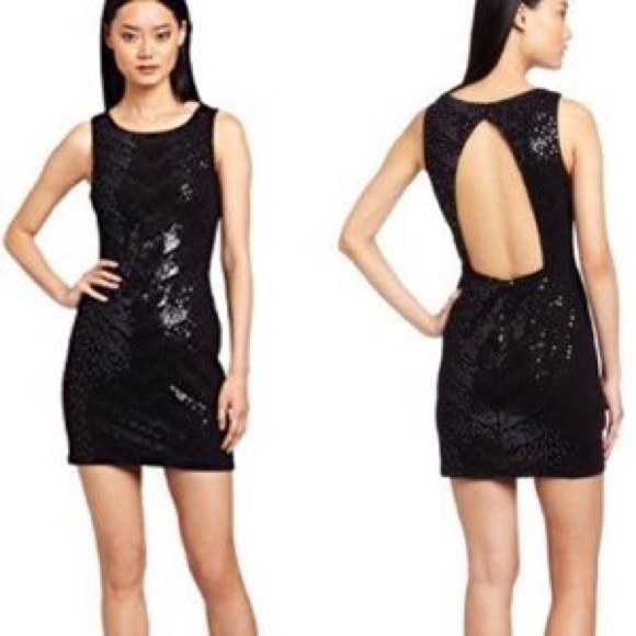 BCBGMaxAzria Dresses & Skirts - BCBG MAXAZRIA ENNA DRESS